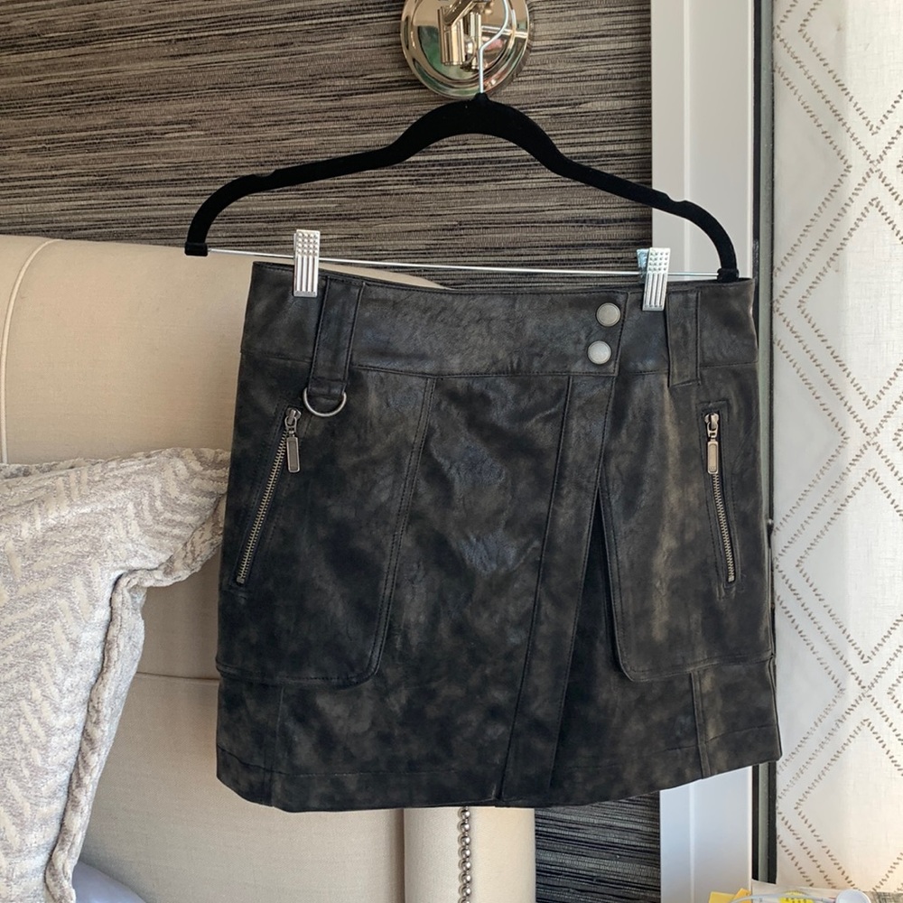 Free People skirt- worn once